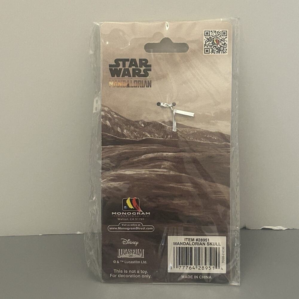 Star Wars The Mandalorian Mudhorn Skull Pewter Key Ring Chain (metal) - Picture 3 of 4